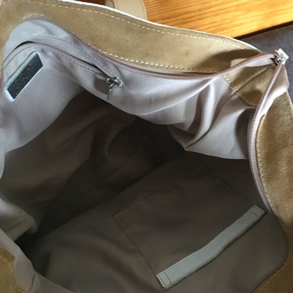 Innue Two Tone Italian Leather and Suede Bag - Picture 8 of 16